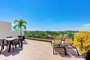 Jungle & Ocean View Condos