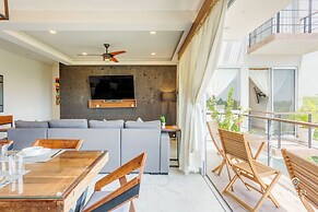 Jungle & Ocean View Condos