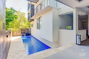 Jungle & Ocean View Condos