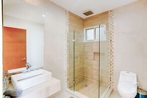 Jungle & Ocean View Condos