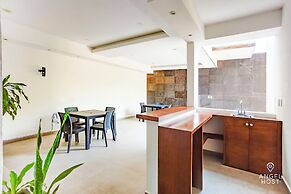 Jungle & Ocean View Condos