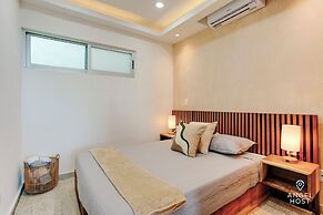 Jungle & Ocean View Condos