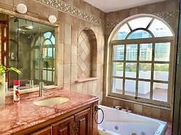 Cascada by Andiani Travel