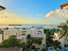 Cascada by Andiani Travel