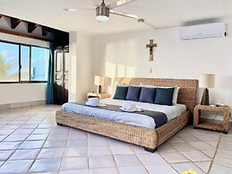 Cascada by Andiani Travel