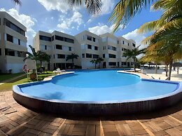 Beachfront and Ocean View Apartment