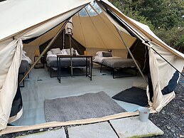 Cozy Hot Tent With Log Burner & Hot Tub Left Tent