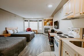 Western Budget Plus Grande Prairie 1