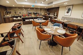 La Quinta by Wyndham Batumi
