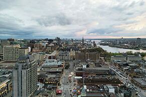 AC Hotel BY Marriott Ottawa Dwtn