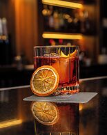 AC Hotel BY Marriott Ottawa Dwtn