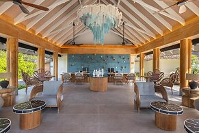 dusitD2 Feydhoo Maldives