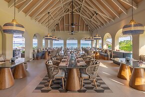 dusitD2 Feydhoo Maldives