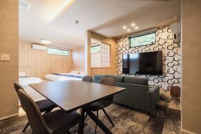 HOTEL NINESTATES KARATSU