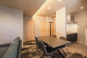 HOTEL NINESTATES KARATSU