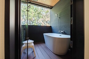 HOTEL NINESTATES KARATSU