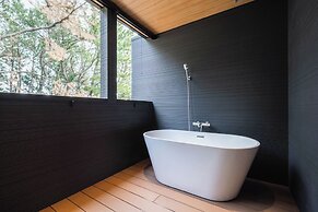 HOTEL NINESTATES KARATSU