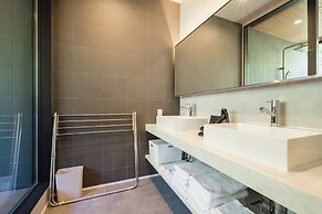 HOTEL NINESTATES KARATSU