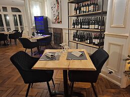 HOTEL RESTAURANT LA CHEVALIERE