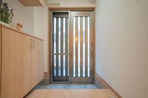 Travel Time - Teradacho Noake