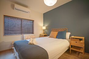 Travel Time - Teradacho Noake