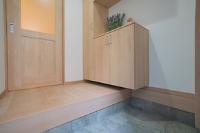 Travel Time - Teradacho Noake