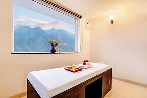 The Leisure Cave Premier