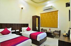 The Leisure Cave Premier