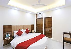 Hotel Vijaydeep Place Near Delhi Airport