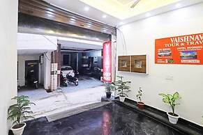 Hotel Vijaydeep Place Near Delhi Airport