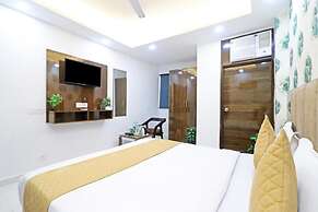 Hotel Vijaydeep Place Near Delhi Airport