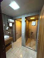 Lucid Otel