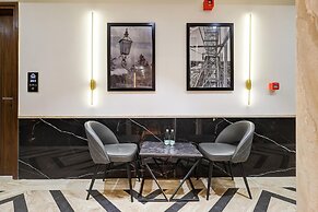 Tyche Boutique & Suites