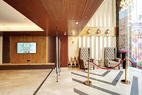 Tyche Boutique & Suites