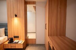 The Grand Royal Hotel