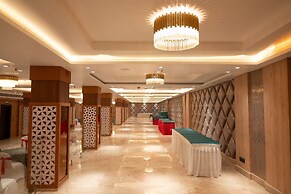 The Grand Royal Hotel