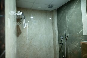 The Grand Royal Hotel