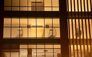 The Grand Royal Hotel