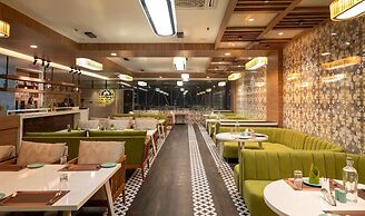 The Grand Royal Hotel