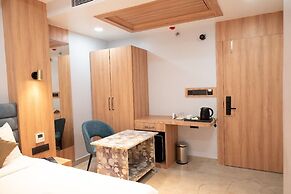 The Grand Royal Hotel