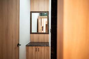 The Grand Royal Hotel