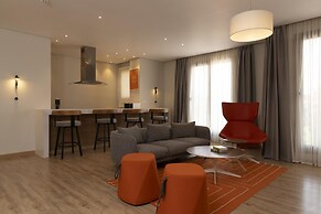 Catalina  Silver Palm