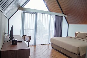 Diorit Villa and Glamping by Sajiwa