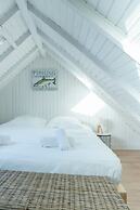 Small Cocoon for 2 by the sea