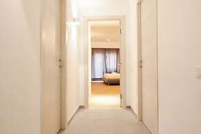 Domus Solis in Rome With 2 Bedrooms and 2 Bathrooms