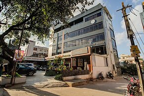 Silverkey Hotel Yelahanka
