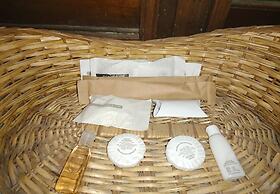 Bel Abri Colonial Living