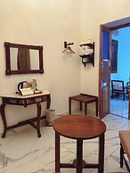 Bel Abri Colonial Living