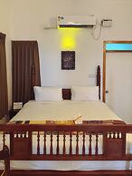 Bel Abri Colonial Living