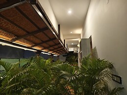 Bel Abri Colonial Living